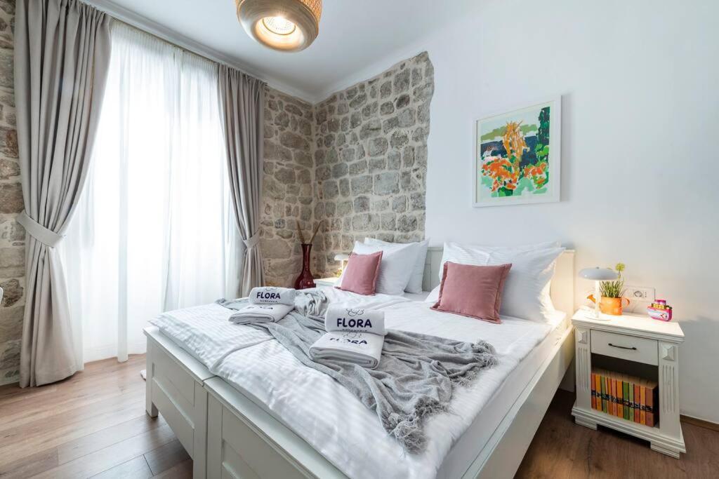 Flora-Heartbeat Old City Three Bedrooms Apartment Ragusa Esterno foto