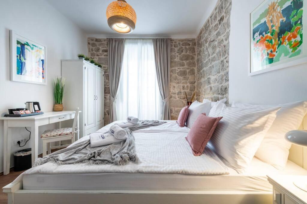 Flora-Heartbeat Old City Three Bedrooms Apartment Ragusa Esterno foto